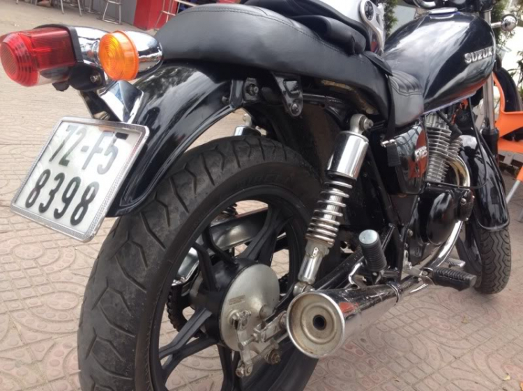 Honda CG125 hoặc CB125 lên dáng Triumph Bonneville Honda CG125 hoặc CB125 lên dáng Triumph Bonneville
