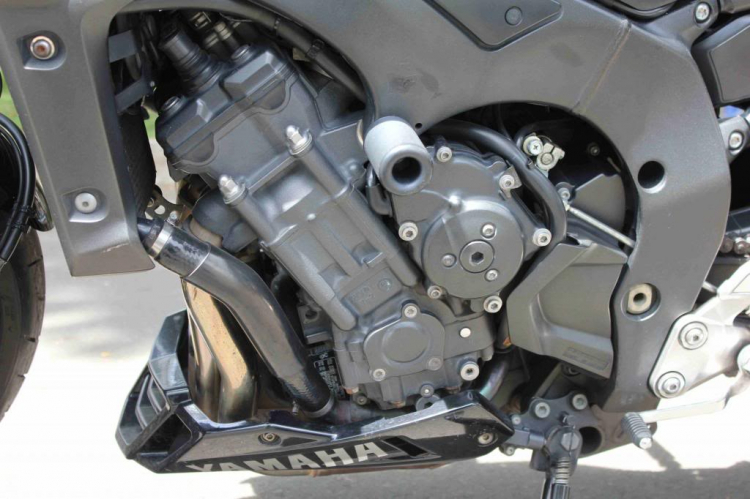 Bán  Yamaha Fz1-N black , có ABS, HQCN.  Date 2008