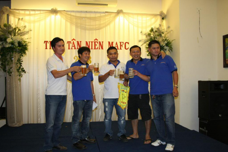 Hình ảnh Tiệc Tân Niên Xuân Quí Tỵ 26-2-2013 Tại NH Lan Anh Hình ảnh Tiệc Tân Niên Xuân Quí Tỵ 26-2-2013 Tại NH Lan Anh