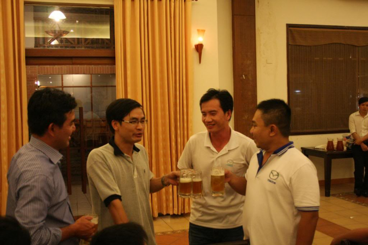 Hình ảnh Tiệc Tân Niên Xuân Quí Tỵ 26-2-2013 Tại NH Lan Anh Hình ảnh Tiệc Tân Niên Xuân Quí Tỵ 26-2-2013 Tại NH Lan Anh