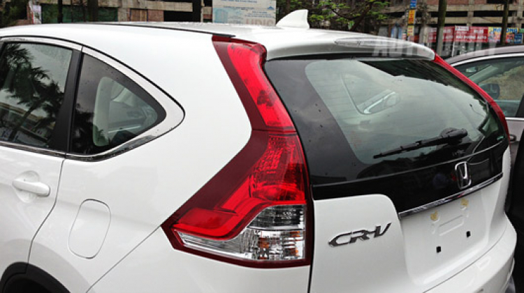 Giá bán và hình ảnh Honda CR-V 2013 trước ngày ra mắt