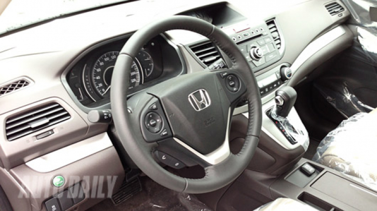 Giá bán và hình ảnh Honda CR-V 2013 trước ngày ra mắt