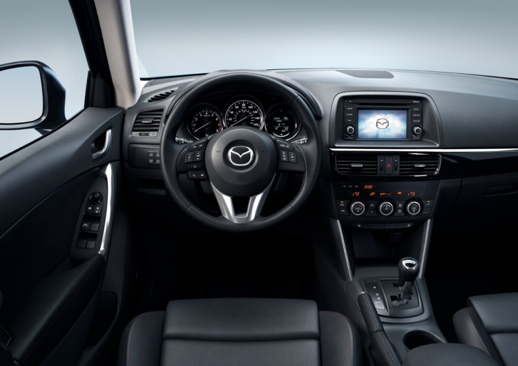 CR-V 2013 hay Mazda CX-5