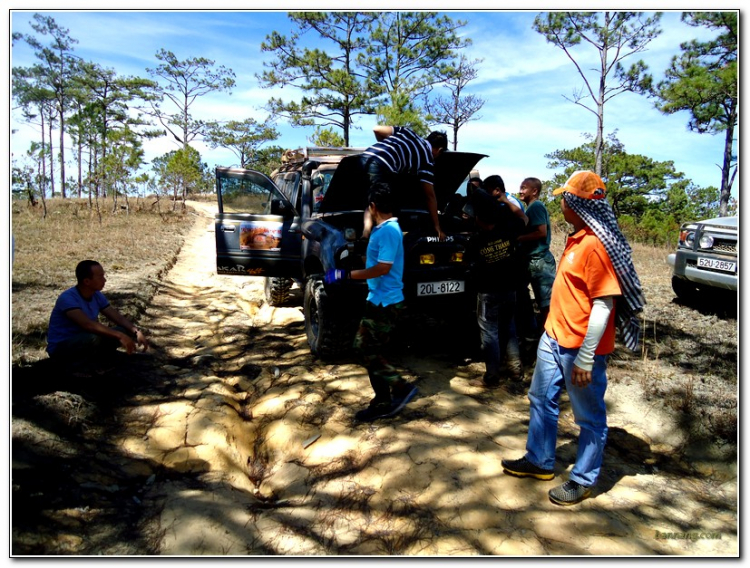 Tường thuật & hình ảnh chuyến offroad khai Xuân 2013 cung Lâm Hà - Lạc Dương Tường thuật & hình ảnh chuyến offroad khai Xuân 2013 cung Lâm Hà - Lạc Dương