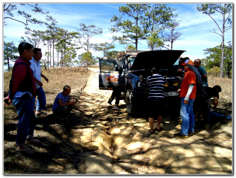 Tường thuật & hình ảnh chuyến offroad khai Xuân 2013 cung Lâm Hà - Lạc Dương Tường thuật & hình ảnh chuyến offroad khai Xuân 2013 cung Lâm Hà - Lạc Dương