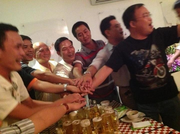 CHÚC MỪNG SINH NHẬT BÁC CHẬM 1SSSSSSSSSS
