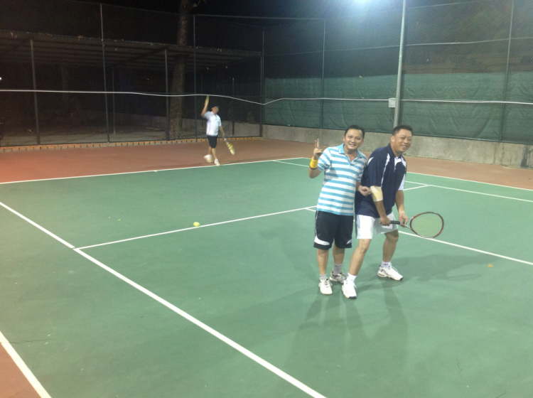 OS.XNL- CLB Tennis Xóm nhà lá
