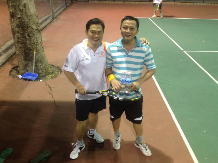 OS.XNL- CLB Tennis Xóm nhà lá