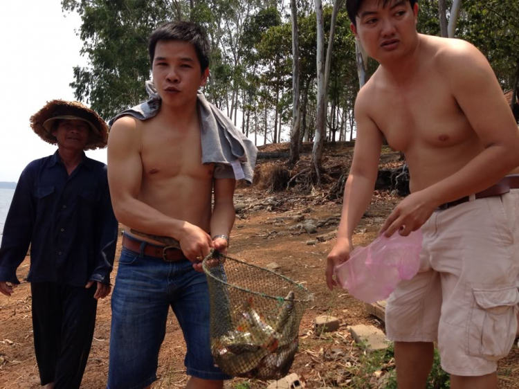 Hình ảnh Off Đảo Ó - Trị An / Các bác MA ghi điểm cho ngày 8/3 của các mợ Hình ảnh Off Đảo Ó - Trị An / Các bác MA ghi điểm cho ngày 8/3 của các mợ