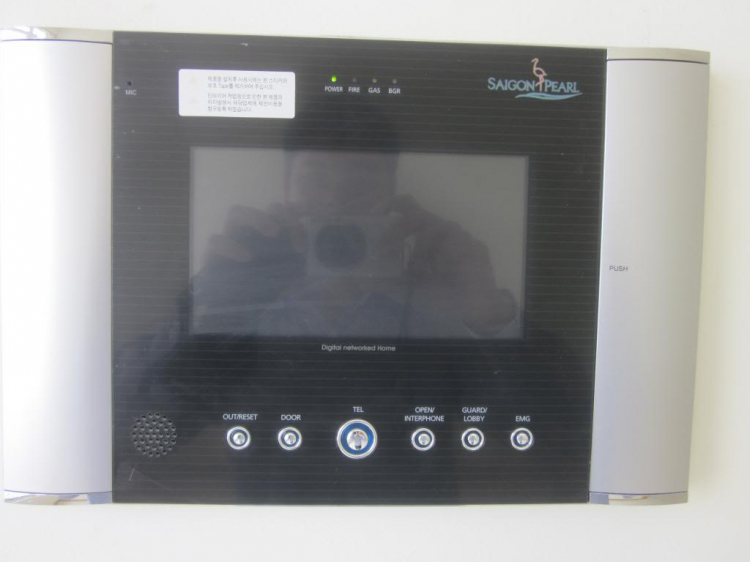 Bác nào sales SG Pear hoặc ở trong SGP giúp em với Bác nào sales SG Pear hoặc ở trong SGP giúp em với
