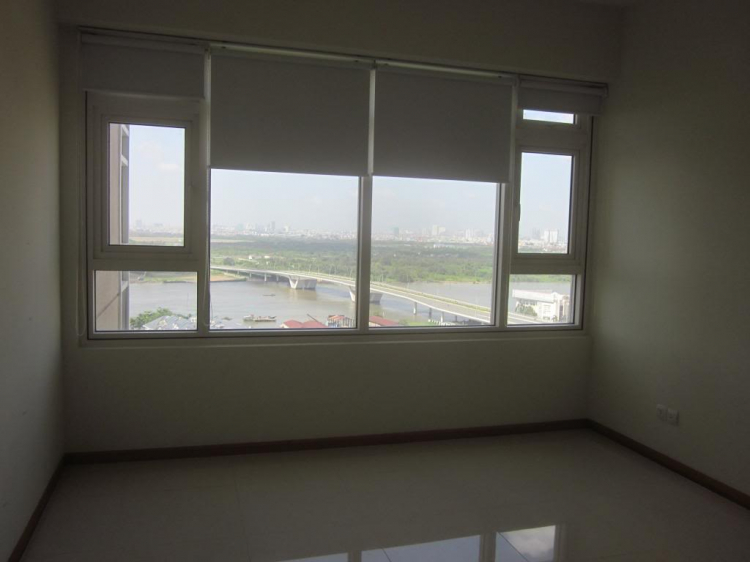 Bác nào sales SG Pear hoặc ở trong SGP giúp em với Bác nào sales SG Pear hoặc ở trong SGP giúp em với