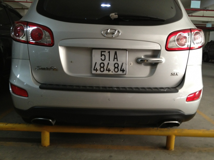 Cùng đặt tấm inox sàn cốp sau Santa Fe 2010 - 2012 Cùng đặt tấm inox sàn cốp sau Santa Fe 2010 - 2012