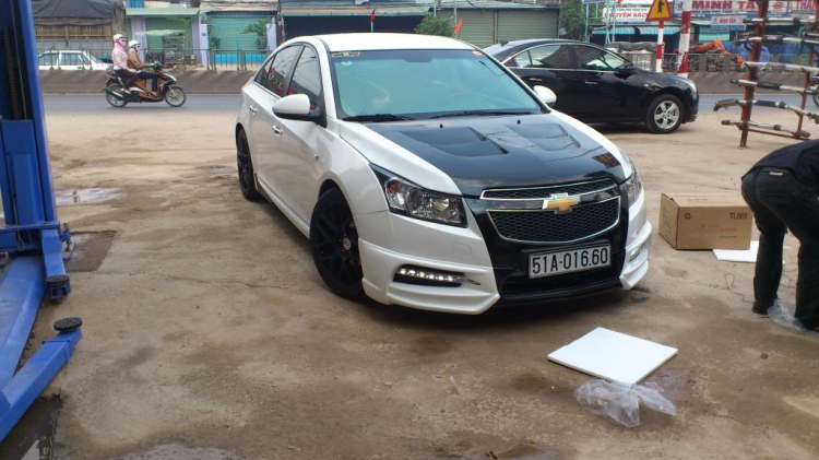 Cruze LTZ with 18 inches wheel and lower spring!clips & h/ảnh tr3,4,giai đoạn 3 nè!