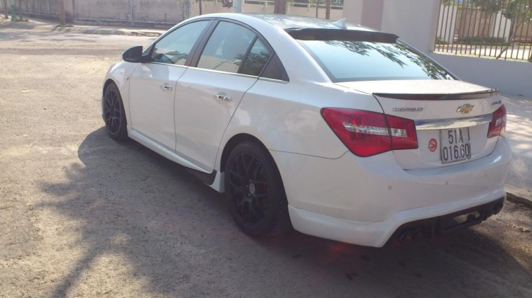 Cruze LTZ with 18 inches wheel and lower spring!clips & h/ảnh tr3,4,giai đoạn 3 nè!