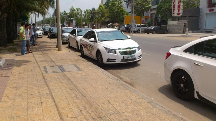 Cruze LTZ with 18 inches wheel and lower spring!clips & h/ảnh tr3,4,giai đoạn 3 nè! Cruze LTZ with 18 inches wheel and lower spring!clips & h/ảnh tr3,4,giai đoạn 3 nè!