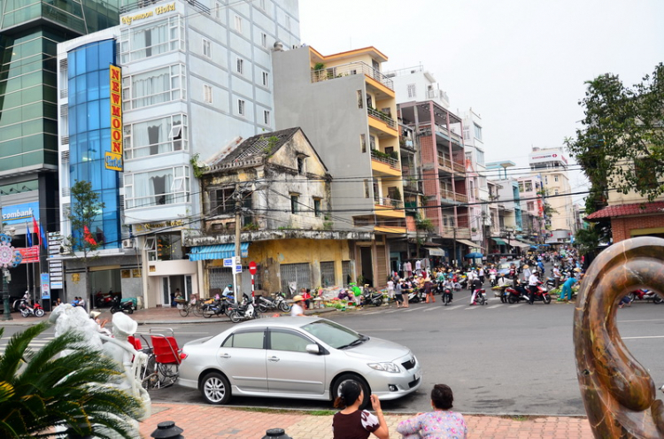 Đà Nẵng và những người bạn. Đà Nẵng và những người bạn.