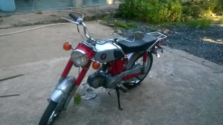 Em đã mua Corolla XL 1.6MT 1992 và kế hoạch là lên AT Em đã mua Corolla XL 1.6MT 1992 và kế hoạch là lên AT
