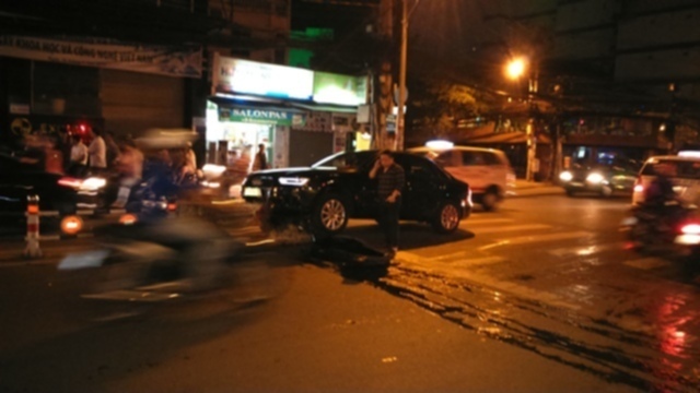 Audi leo dãi phân cách
