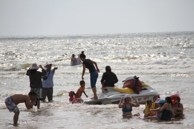 Off Vũng Tàu - Khởi động phong trào ăn chơi của FFC 2013