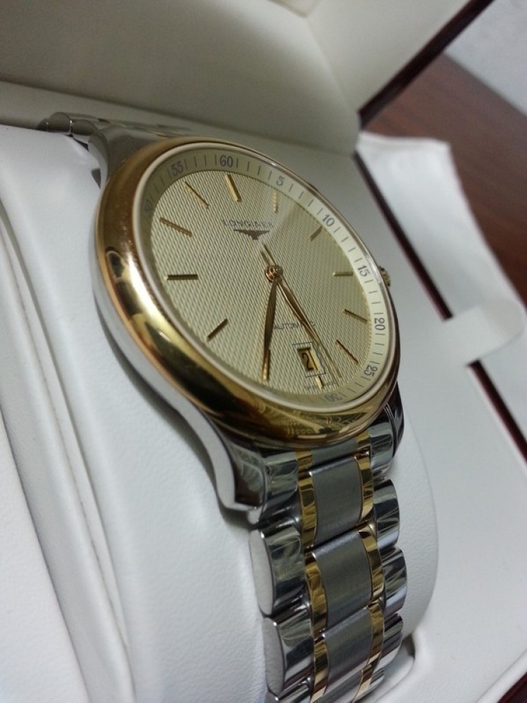 Xin tư vấn về đồng hồ Longines. Xin tư vấn về đồng hồ Longines.