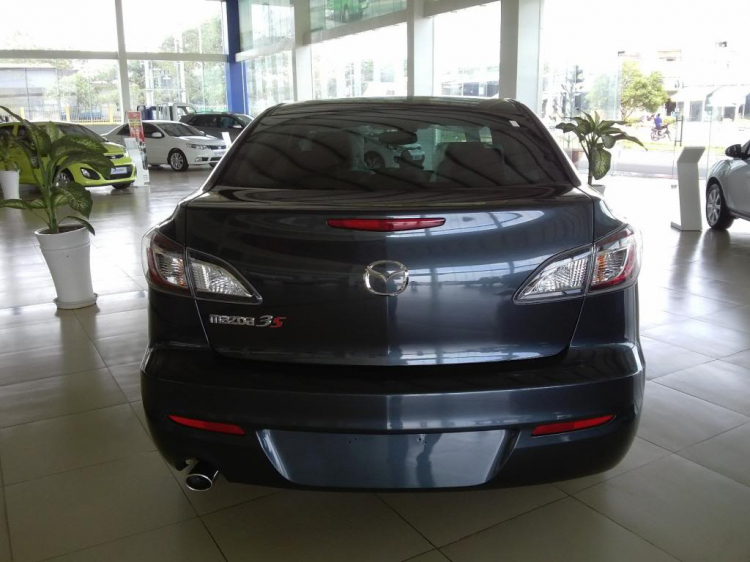 Mazda 3 hay Honda Civic 2013 Mazda 3 hay Honda Civic 2013