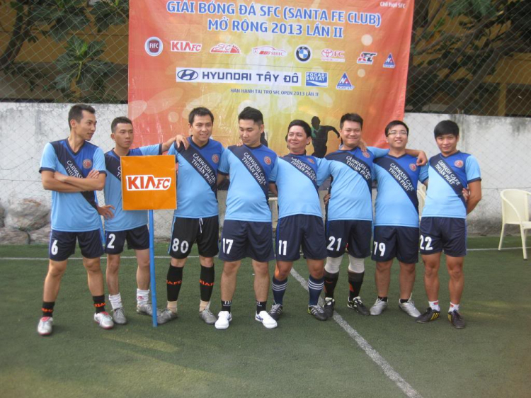 Cổ vũ Đội banh KIAFC tham gia giải Futsal SFC Open 2013 - CN 7/4/2013