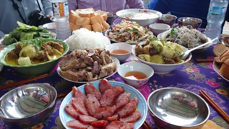 Khởi công xây cầu từ thiện cho người nghèo tại xã Tân Chánh, H.Cần Đước Khởi công xây cầu từ thiện cho người nghèo tại xã Tân Chánh, H.Cần Đước