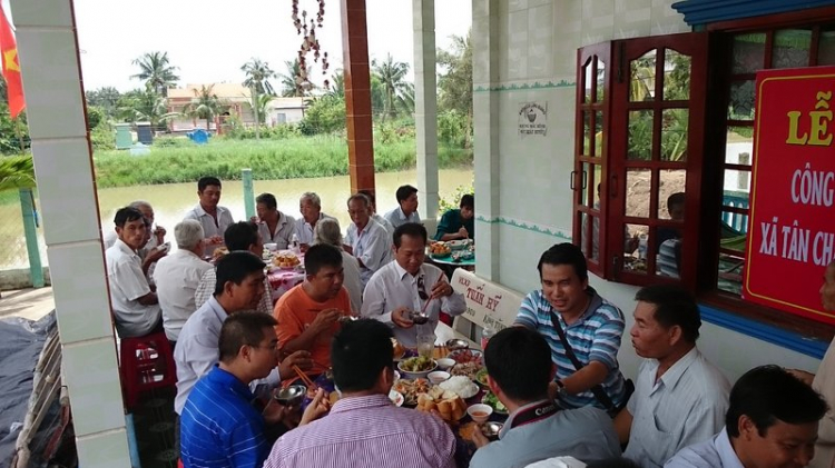 Khởi công xây cầu từ thiện cho người nghèo tại xã Tân Chánh, H.Cần Đước Khởi công xây cầu từ thiện cho người nghèo tại xã Tân Chánh, H.Cần Đước