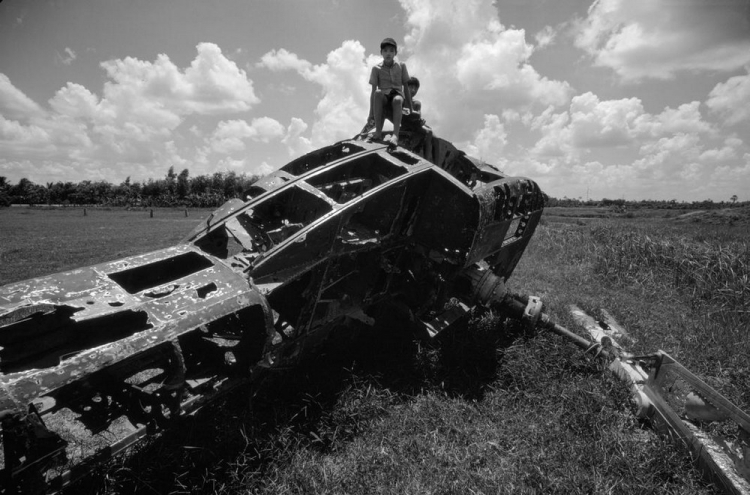 Hình ảnh cực kỳ quý giá về Việt Nam ( 1980 ) Hình ảnh cực kỳ quý giá về Việt Nam ( 1980 )
