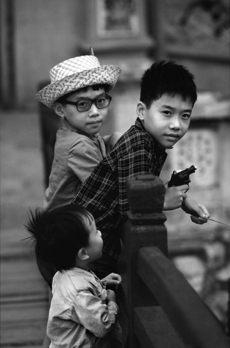 Hình ảnh cực kỳ quý giá về Việt Nam ( 1980 ) Hình ảnh cực kỳ quý giá về Việt Nam ( 1980 )