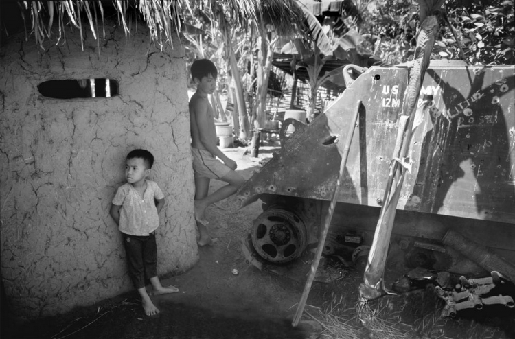 Hình ảnh cực kỳ quý giá về Việt Nam ( 1980 ) Hình ảnh cực kỳ quý giá về Việt Nam ( 1980 )