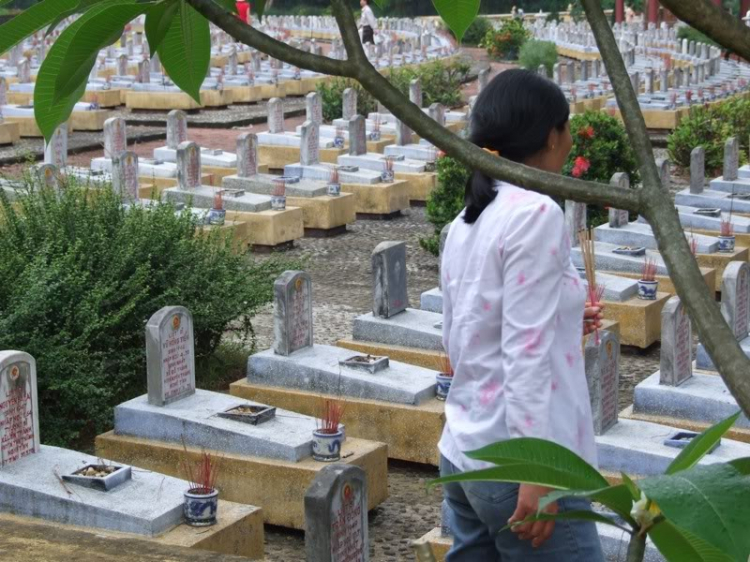 Xuyên Việt Tết 2013