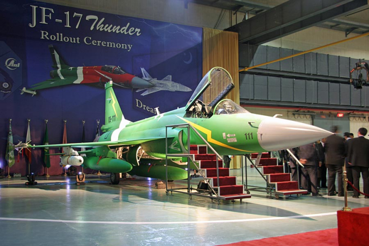 JF-17 Máy bay chiến đấu thế hệ 4+ rẻ nhất thế giới