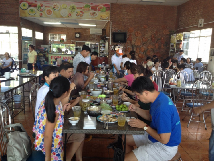 Chuyến đi "Trở lại Phố Biển Nha Trang" (28/4>1/5/2013)_THTT từ trang 5 Chuyến đi "Trở lại Phố Biển Nha Trang" (28/4>1/5/2013)_THTT từ trang 5