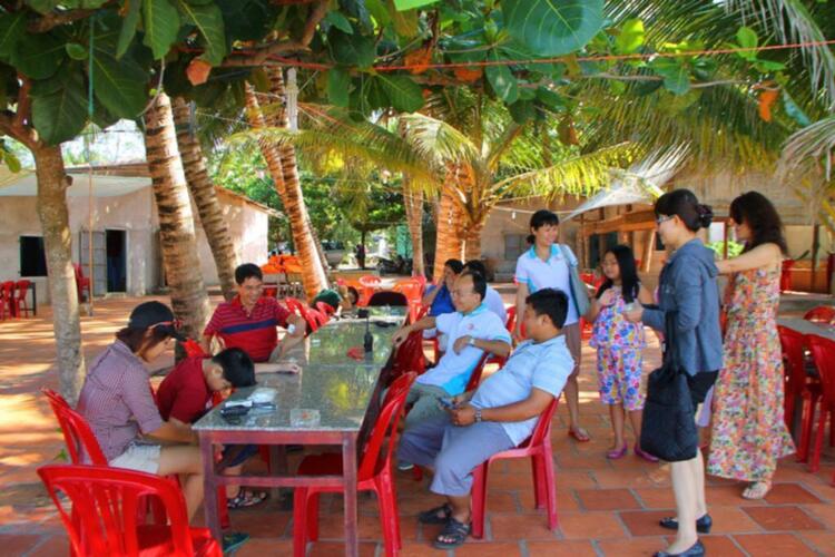 Chuyến đi "Trở lại Phố Biển Nha Trang" (28/4>1/5/2013)_THTT từ trang 5 Chuyến đi "Trở lại Phố Biển Nha Trang" (28/4>1/5/2013)_THTT từ trang 5