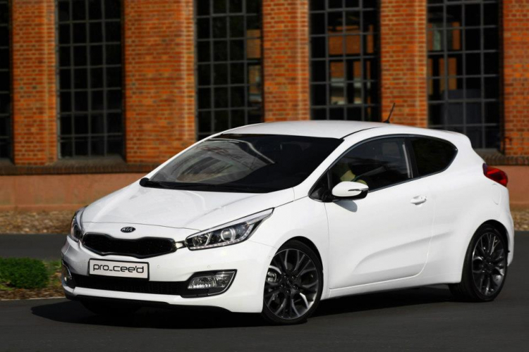 KIA CEE'D 2013