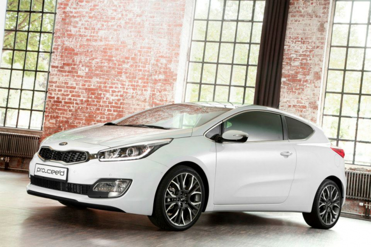 KIA CEE'D 2013