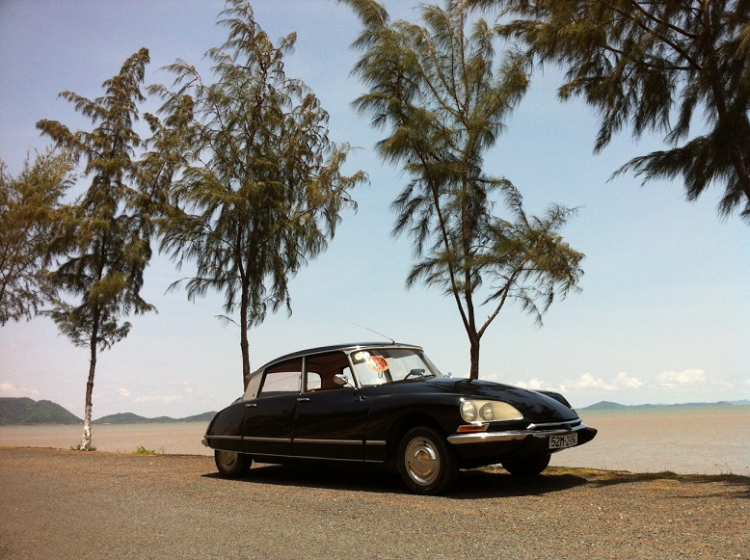 Citroën DS 21 | Chiếc thàm bay trên đường