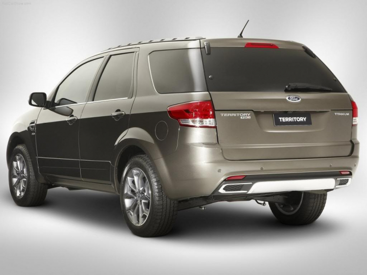 Ford Territory 2013 đã được bày bán ở Thái Lan! Các bác chuẩn bị xèng để múc nhé!