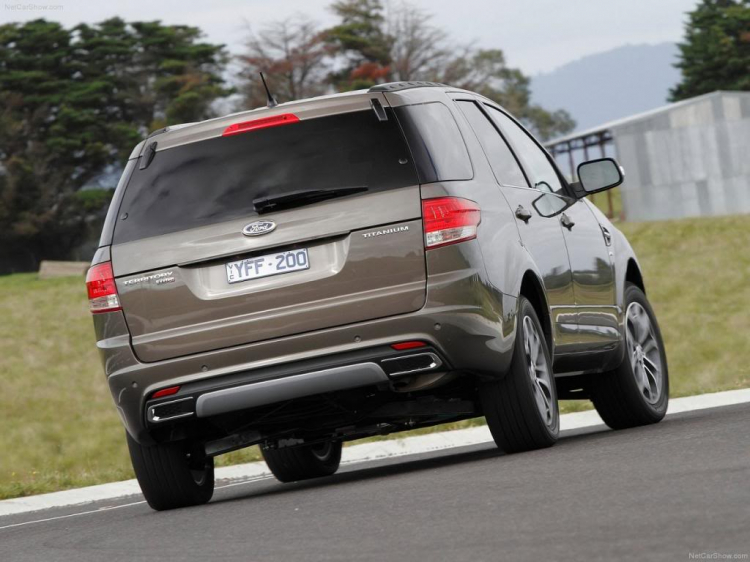 Ford Territory 2013 đã được bày bán ở Thái Lan! Các bác chuẩn bị xèng để múc nhé!