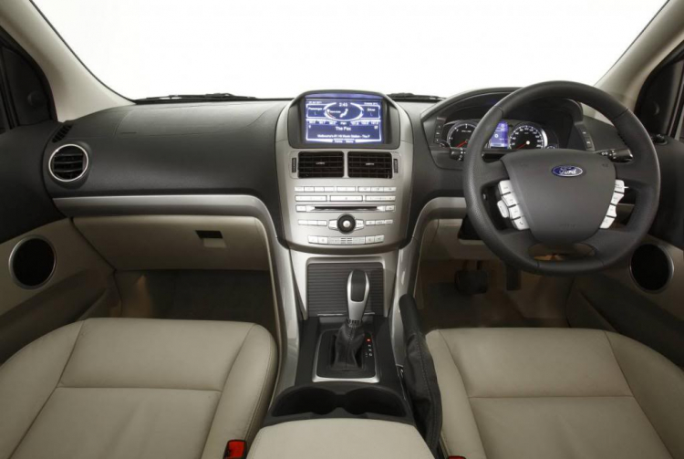 Ford Territory 2013 đã được bày bán ở Thái Lan! Các bác chuẩn bị xèng để múc nhé!