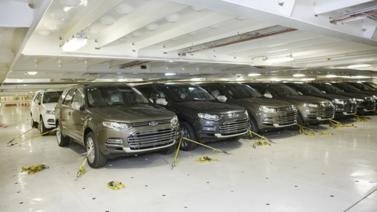 Ford Territory 2013 đã được bày bán ở Thái Lan! Các bác chuẩn bị xèng để múc nhé! Ford Territory 2013 đã được bày bán ở Thái Lan! Các bác chuẩn bị xèng để múc nhé!