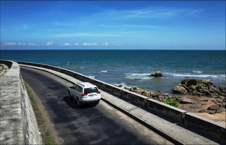 Mitsubishi Pajero Sport mới: thách thức mọi cung đường! Mitsubishi Pajero Sport mới: thách thức mọi cung đường!