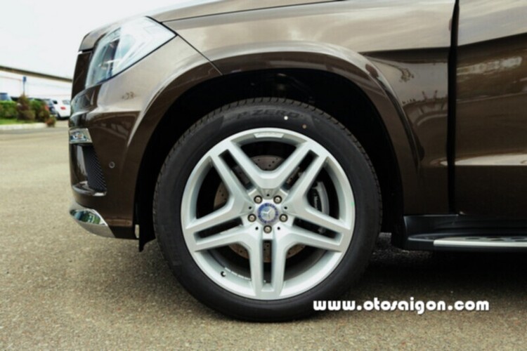 GL500 BlueEFFICIENCY 2013 chính hãng về Việt Nam GL500 BlueEFFICIENCY 2013 chính hãng về Việt Nam