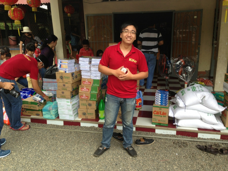 Kiafc - Tour Từ Thiện (BRVT) kết hợp Hồ Cốc 11/5/2013 Kiafc - Tour Từ Thiện (BRVT) kết hợp Hồ Cốc 11/5/2013