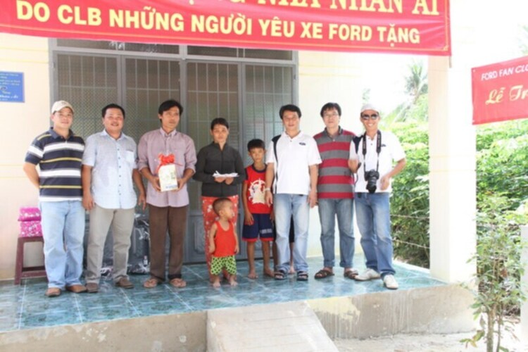 Rủ đi trao nhà tình thương Tây Ninh vào CN 12/5/2013 Rủ đi trao nhà tình thương Tây Ninh vào CN 12/5/2013