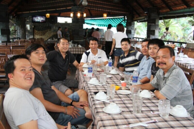 Rủ đi trao nhà tình thương Tây Ninh vào CN 12/5/2013 Rủ đi trao nhà tình thương Tây Ninh vào CN 12/5/2013
