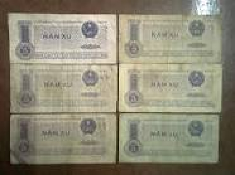 Có lỗi gắn sai vị trí biển số không các bác CSGT??? Bị CSGT bắt lúc 12h30 ngày 14/5 Có lỗi gắn sai vị trí biển số không các bác CSGT??? Bị CSGT bắt lúc 12h30 ngày 14/5