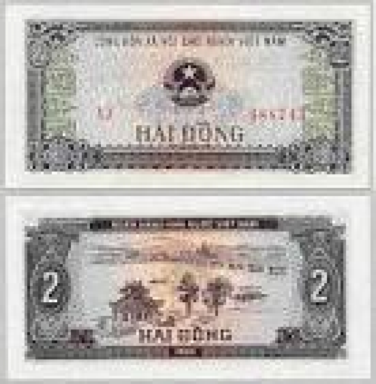 Có lỗi gắn sai vị trí biển số không các bác CSGT??? Bị CSGT bắt lúc 12h30 ngày 14/5