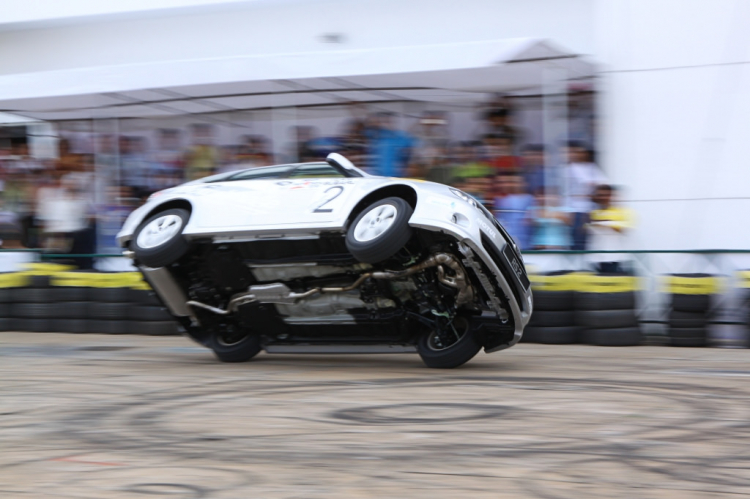 SUBARU RUSS SWIFT Stunt Show - biểu diễn xe ô tô mạo hiểm. Nơi đăng ký nhận vé
